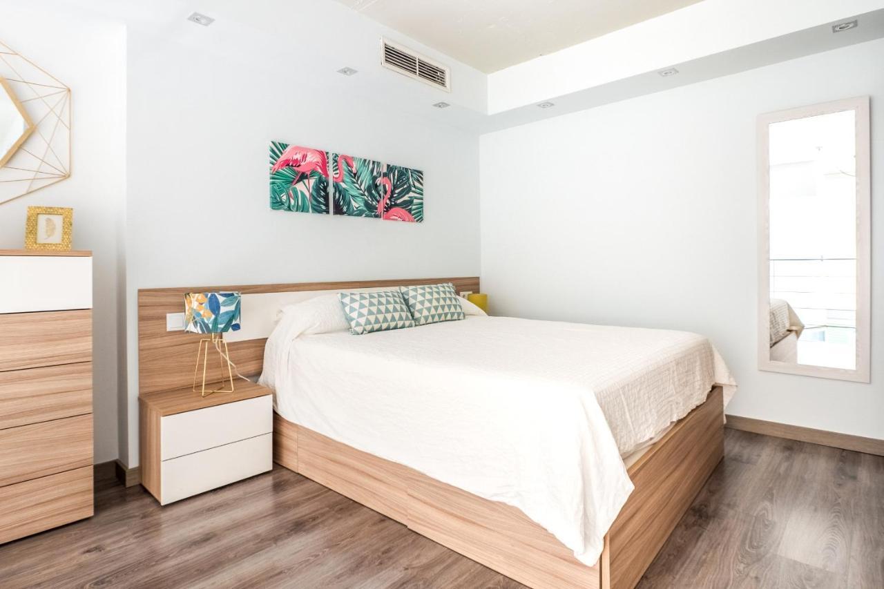 El Ventero Apartment - Elegante Apt Para 5 Con Terraza, Wi-Fi Y Aparcamiento En La Calle Camarma de Esteruelas 外观 照片