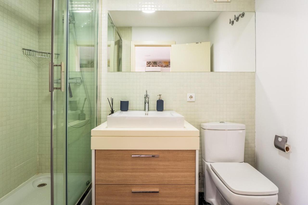 El Ventero Apartment - Elegante Apt Para 5 Con Terraza, Wi-Fi Y Aparcamiento En La Calle Camarma de Esteruelas 外观 照片